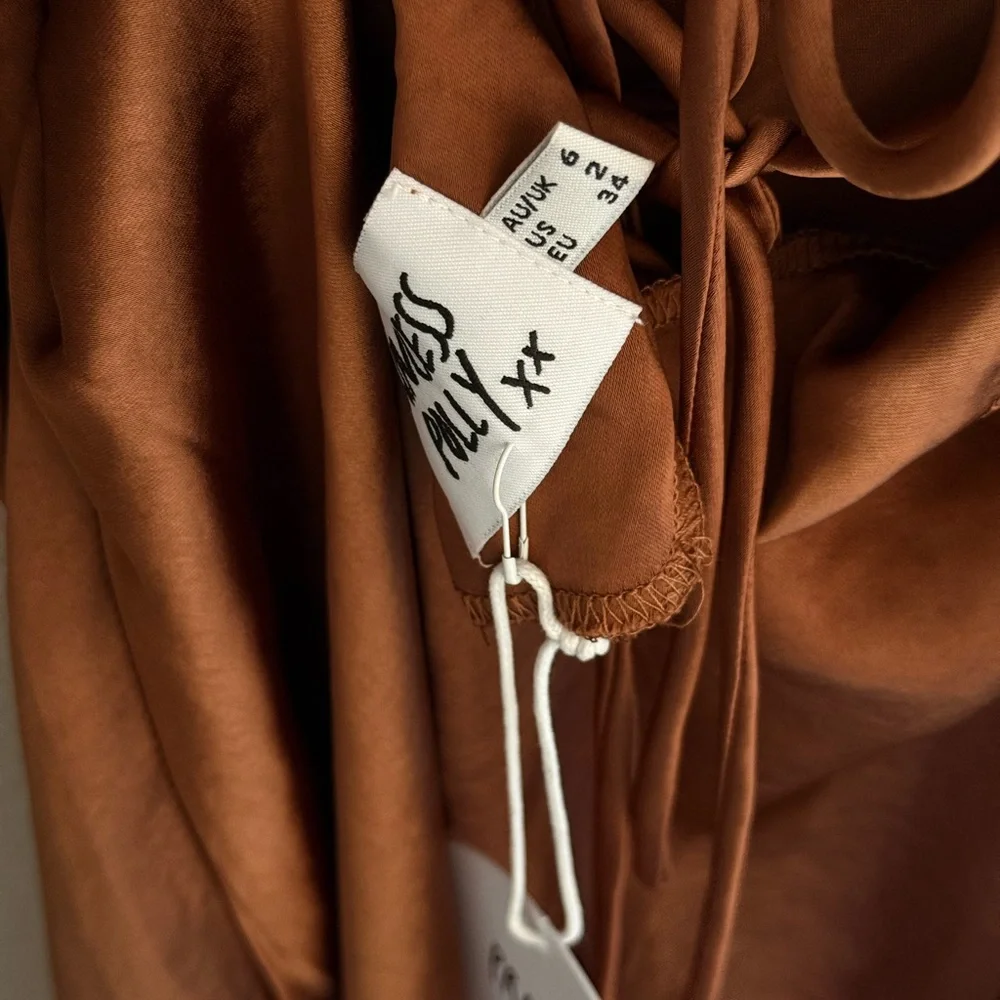 Princess Polly Alfie Rust Brown Mini Dress Size 2 - Picture 4 of 4